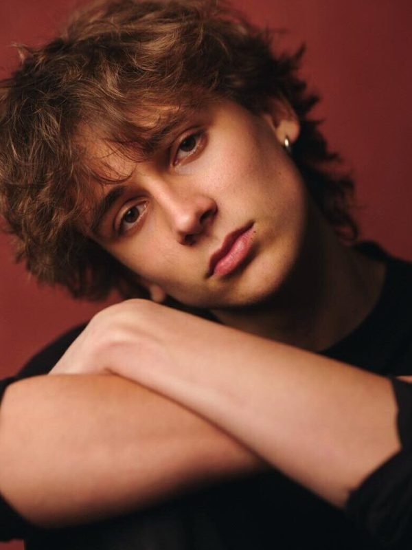 Alejandro Kayden | 2025-2025-11-27-19-51-43 2