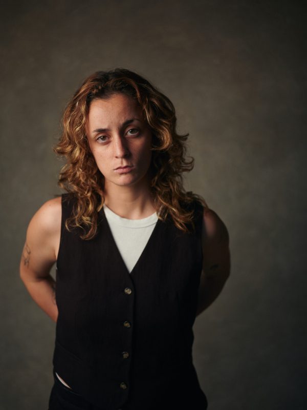 Ana Barja | 2026 | 9884