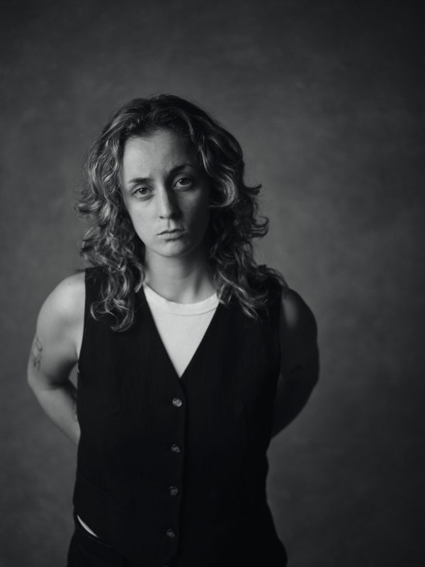 Ana Barja | 2026 | 98841