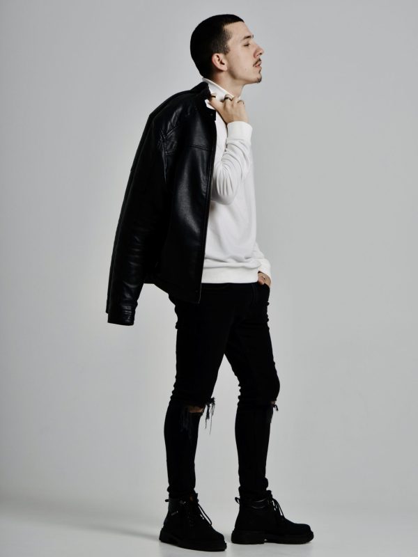 Ángel Bru | 2026 | 0Ángel Bru | 2026 | 92757332